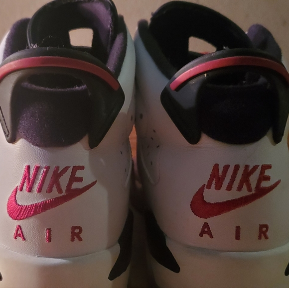 Jordan 6 Carmines - Picture 2 of 6